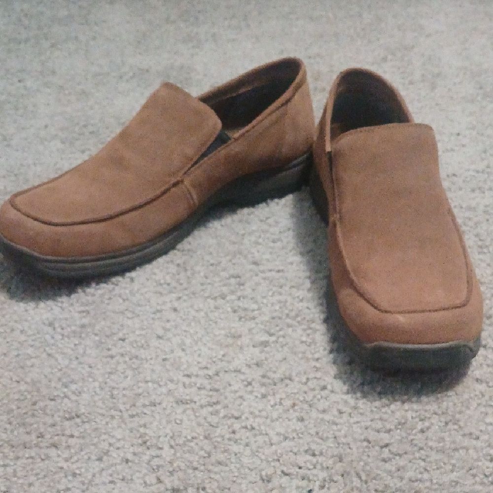 Earth Shoe tan leather Clayton casual loafers Sz 12 EUC worn once